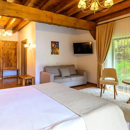 Casa Baciu Colacu 5*